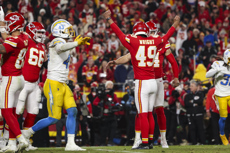Travis Kelce Breaks Chiefs' All-Time Touchdown Record in Thrilling Match