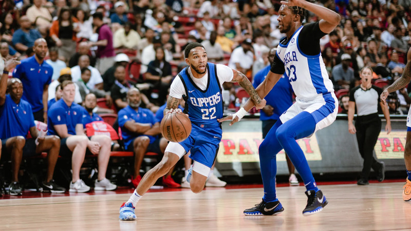 The Clippers Face Off Against the 76ers: A Thrilling NBA Showdown