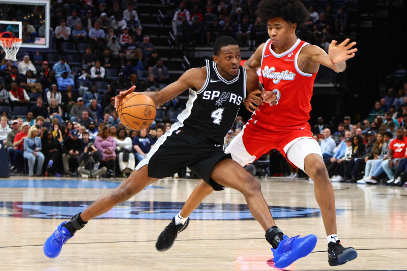 De'Aaron Fox Powers San Antonio Spurs to Victory over Memphis Grizzlies