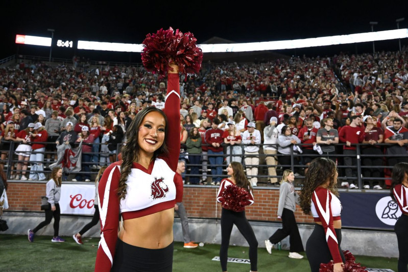 Washington State Football Secures Dominant Victory Over Louisiana Tech