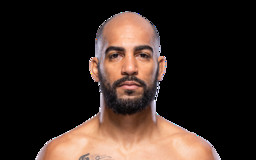 Charles Johnson Secures Split Decision in UFC Vegas 114