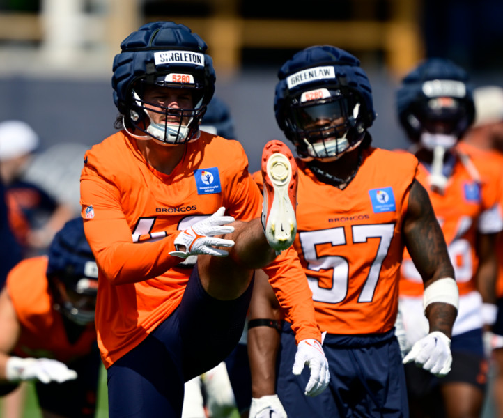 Denver Broncos Release Dre Greenlaw, Re-Sign Alex Singleton Amid Linebacker Shuffle
