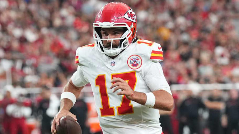 Gardner Minshew and Tyler Allgeier Join Arizona Cardinals