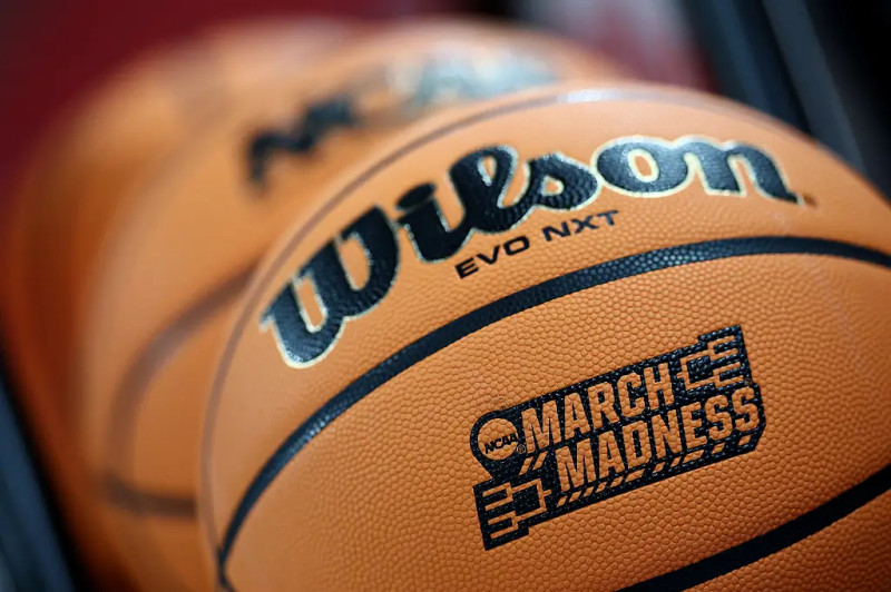 St. John's Basketball Faces First Test in March Madness