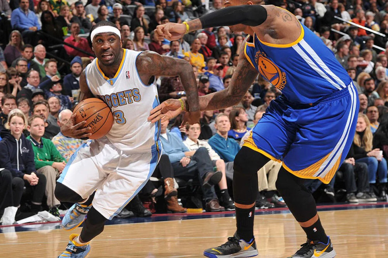 Warriors vs Nuggets: A Playoff Battle for the Ages