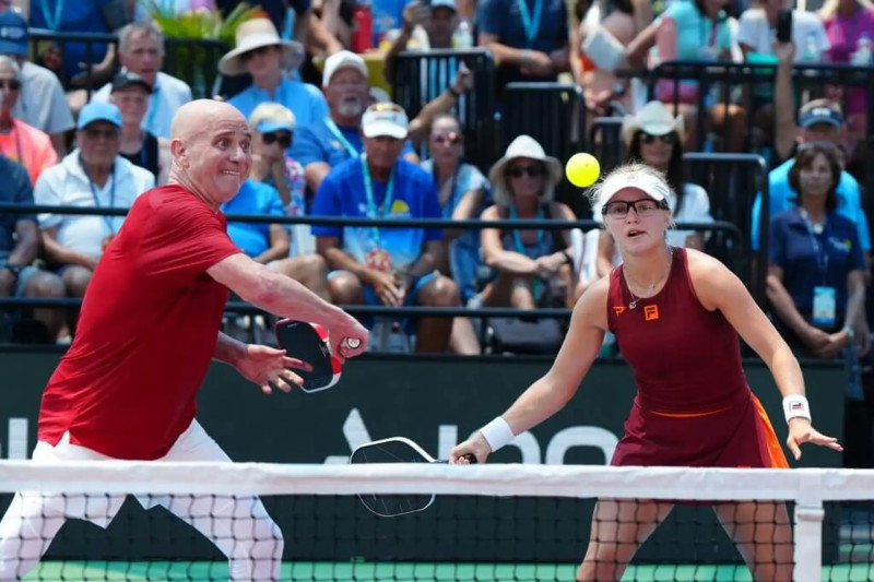André Agassi, Genie Bouchard, Anna Leigh Waters: A Tennis Tale Through the Decades