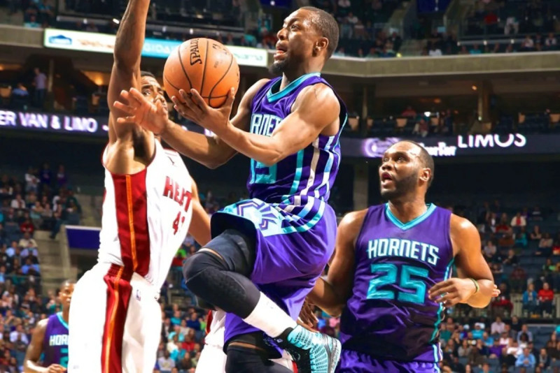 Charlotte Hornets Face Miami Heat in High-Stakes Showdown
