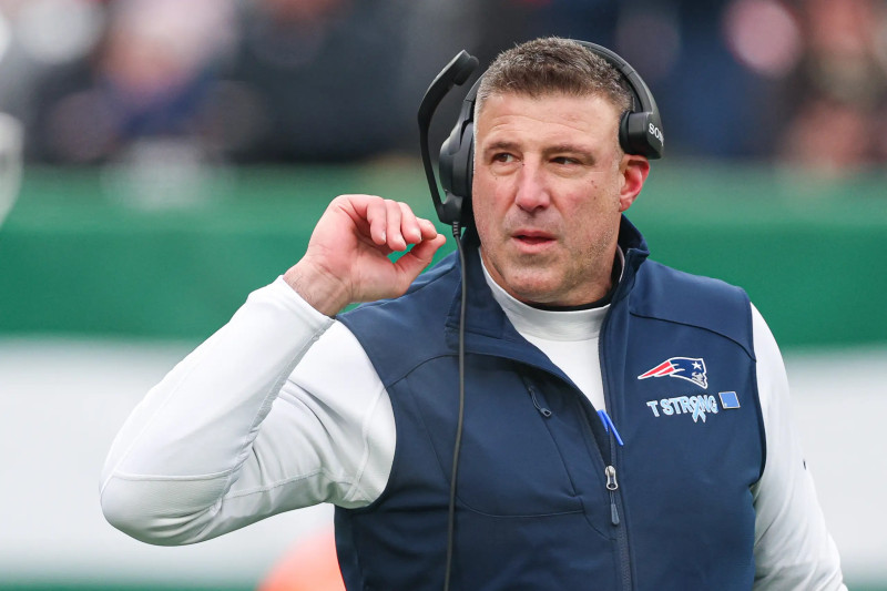 Unraveling the Dianna Russini Mike Vrabel Photos Scandal: A Story of Shock, Investigation, and Reflection