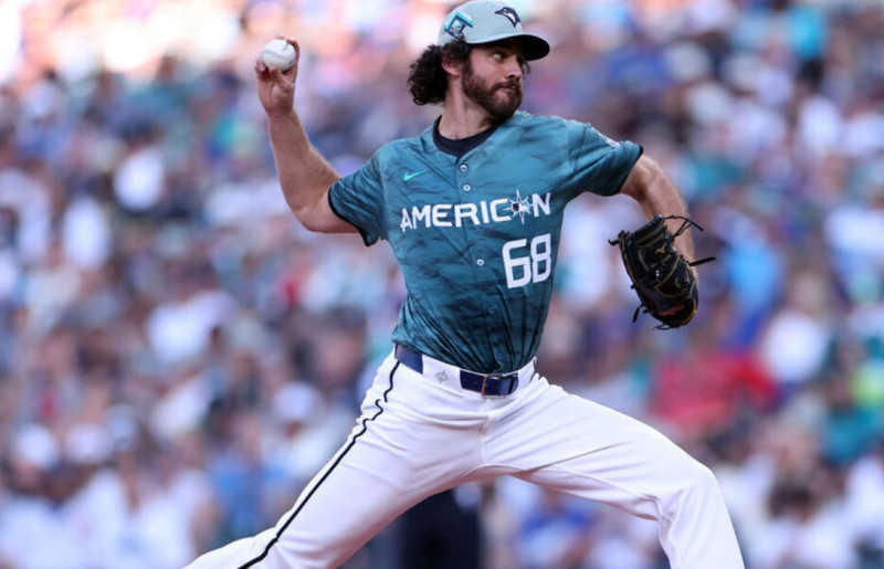 Jose Caballero: A Rising Star in the Yankees' Bullpen as the Angels' Closure Jordan Romano Faces Challenges