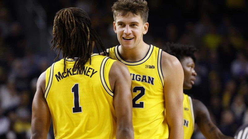 Michigan Basketball Dominates Arizona in Thrilling Final Four Showdown