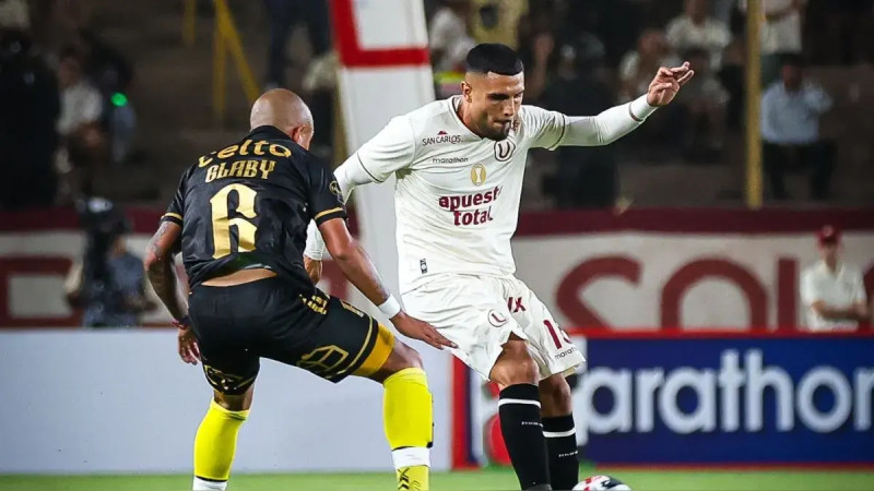 Universitario - Coquimbo Unido: An Unlikely Clash of Titans