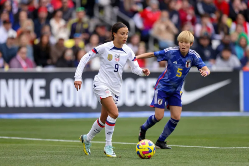 A Riveting USWNT vs Japan Match: A Thrilling Start to Their Series