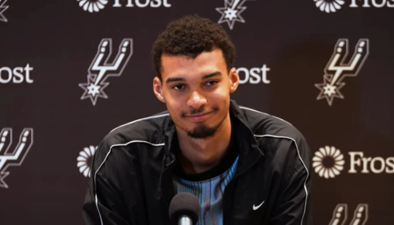 Victor Wembanyama Injury Leaves Spurs Fans Reeling