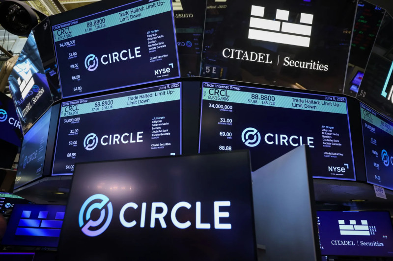 CRCL Stock Skyrockets—What’s Behind Circle’s Stunning NYSE Debut?