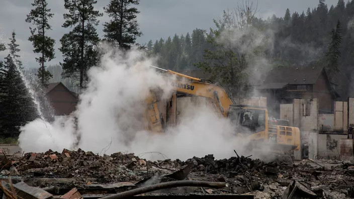 Incendies au Canada : des fumées toxiques et des milliers d’évacués, une situation hors de contrôle