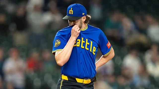 Mariners’ Nightmare 10th: Collin Snider’s Collapse, Josh Bell’s Blast—What Really Happened?