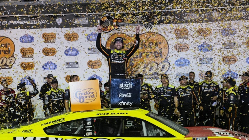 NASCAR Standings Shake-Up After Nashville: Ryan Blaney’s Big Win Leaves Fans Wondering What’s Next