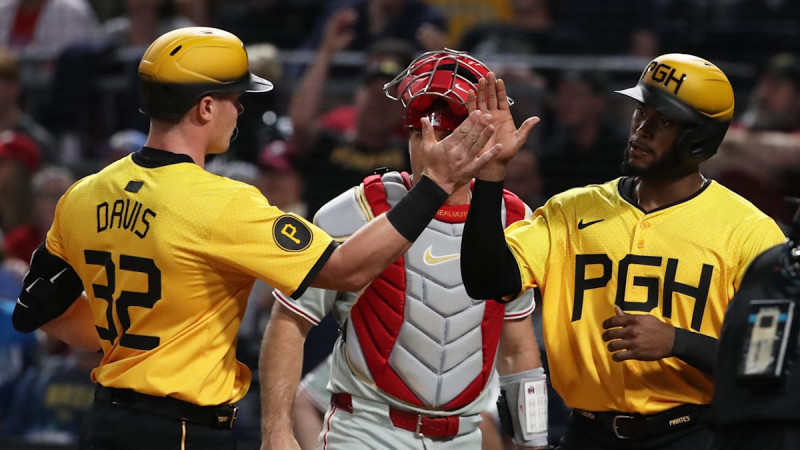 Phillies vs. Pirates: Late Drama Leaves Fans Asking—What’s Next for Philly?