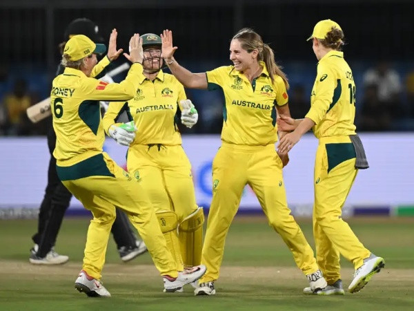 Australia Crushes New Zealand in Women's World Cup Opener