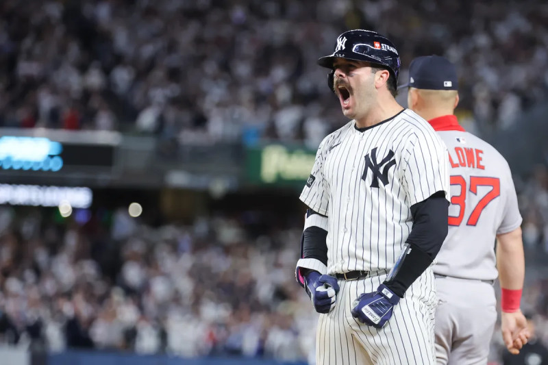 Yankees Rally Past Red Sox in Game 2, Force AL Wild Card Decider