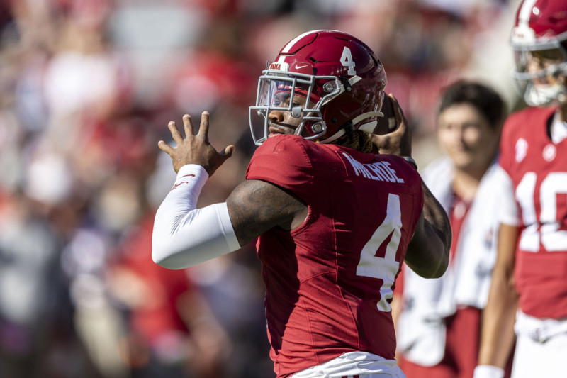 Alabama Football Reigns Supreme in SEC as Oklahoma Struggles
