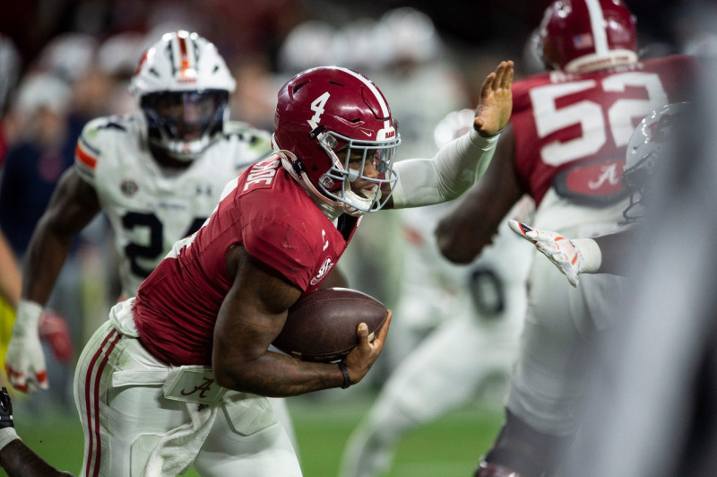 Alabama Football Reigns Supreme in SEC Rankings Amidst OU's Aspirations