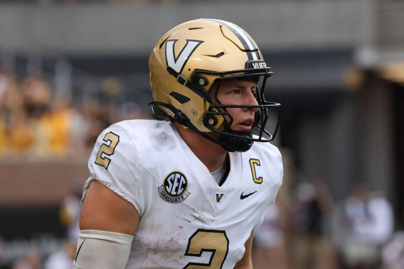 The Inspiring Story of Diego Pavia's Mom: A Strong Force Behind His Football Success