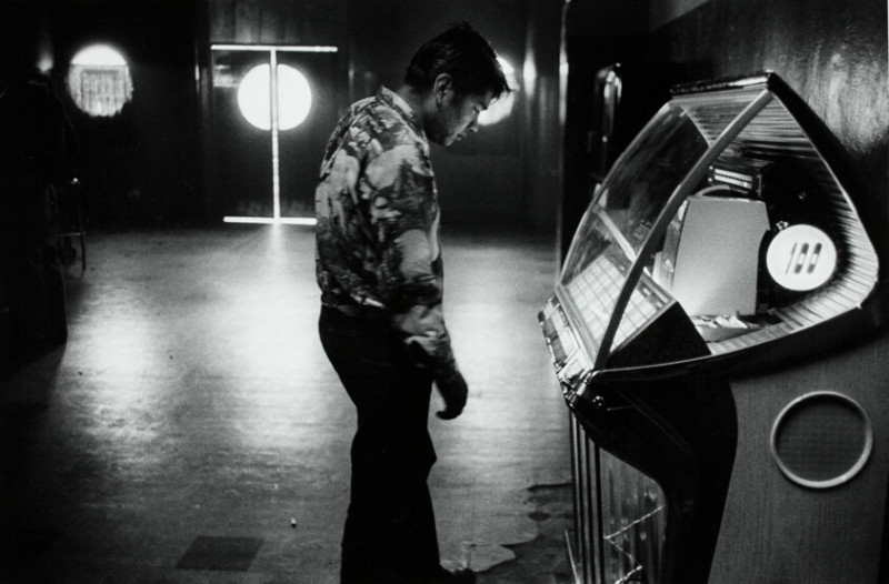 F1 Las Vegas GP: A Night of Drama and Historic Low for Lewis Hamilton