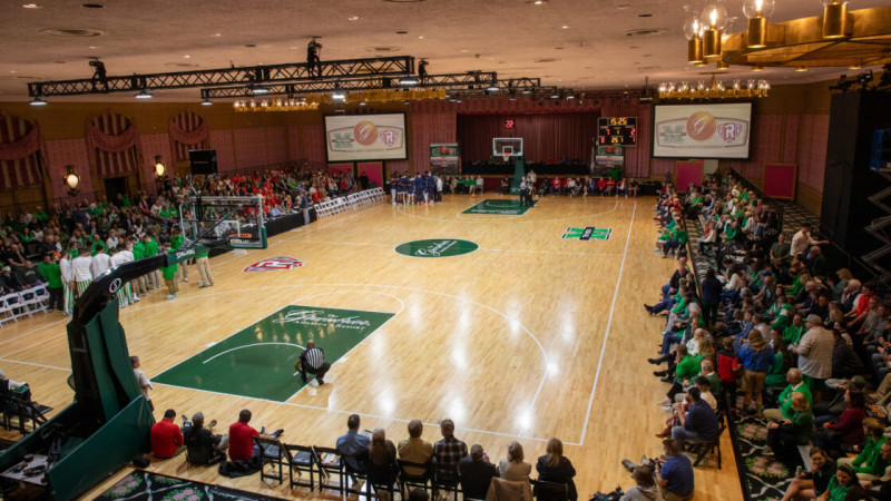 Greenbrier Tip-Off: Butler Edges South Carolina in Thrilling Contest