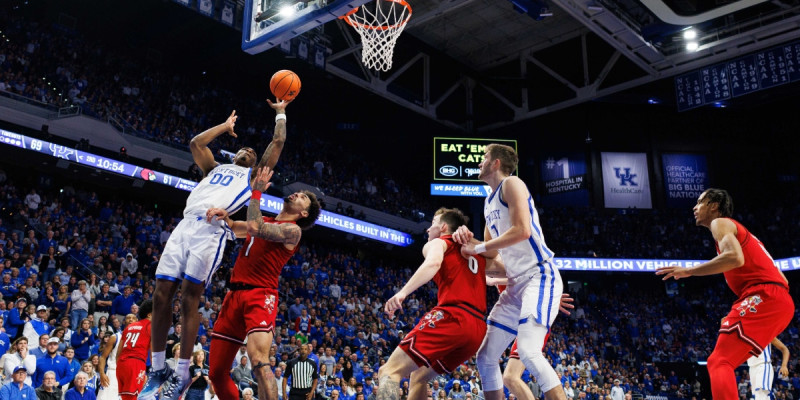 Kentucky vs Louisville Basketball Showdown: A Clash of Titans