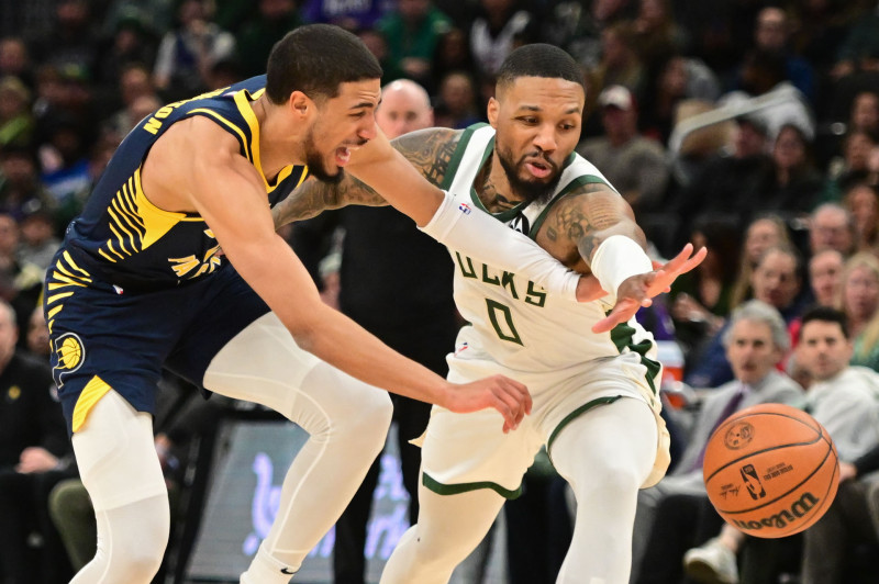 Milwaukee Bucks Triumph Over Indiana Pacers in Thrilling NBA Clash