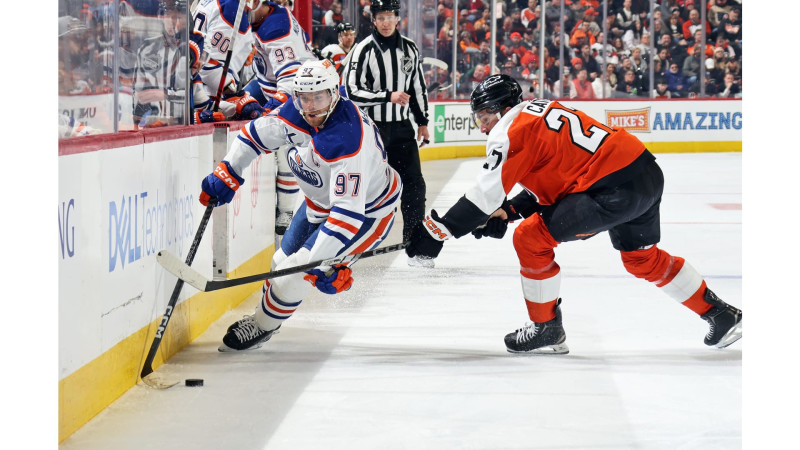 Flyers Triumph Over Oilers in Thrilling 6-3 Victory
