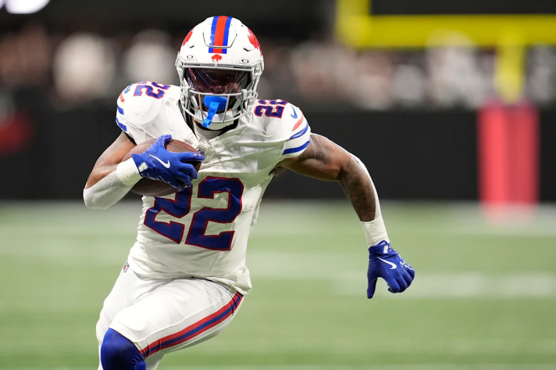 Ray Davis' Spectacular Kickoff Return TD Steals Show in Bills vs. Texans