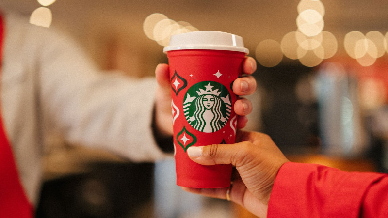 Starbucks Red Cup Day 2025: Free Reusable Cups for Holiday Drink Buyers