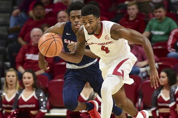 Samford's Basketball Team Struggles Against Arkansas