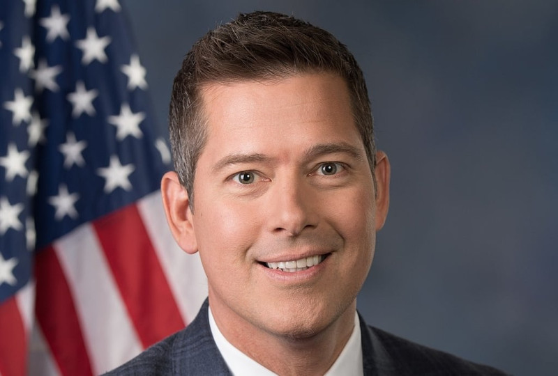Sean Duffy Faces Backlash Over Skyrocketing Flight Cancellations in Shutdown Turmoil