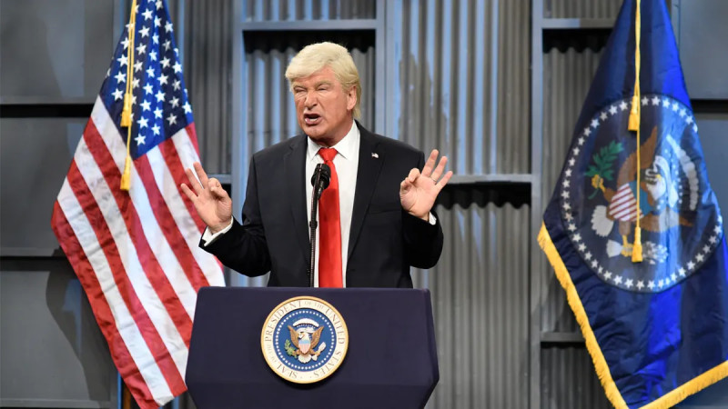 SNL Tonight Trump Mocks Chaos as Weekend Update Scorches Him