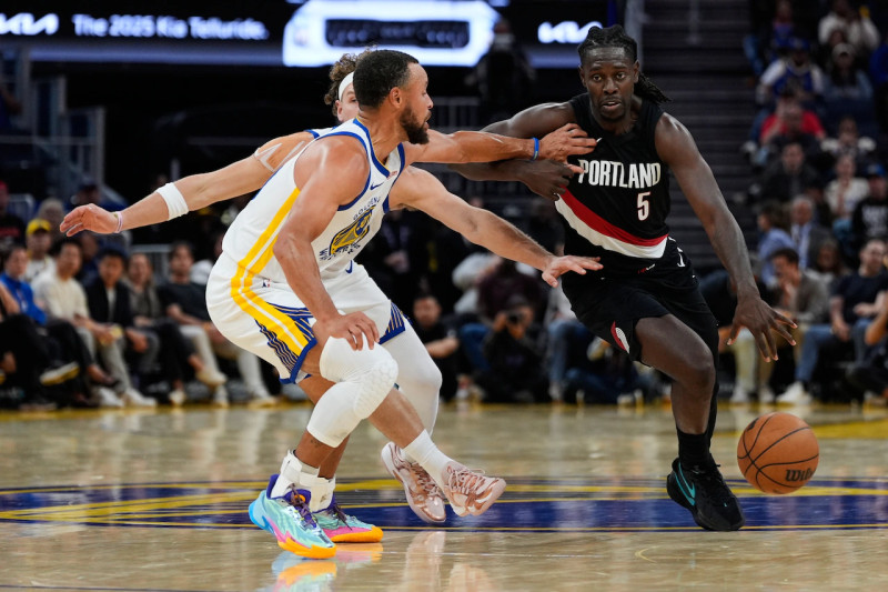Portland Trail Blazers vs. Golden State Warriors: A High-Stakes Clash