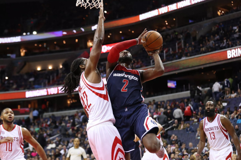 The Wizards Edge Out the Rockets in a Hard-Fought Battle