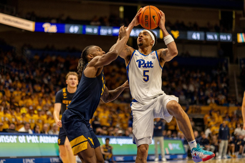 WVU Basketball Faces Pittsburgh in a Hard-Hitting Battle