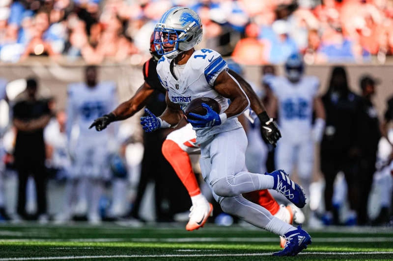 Is Amon-Ra St. Brown Playing Tonight? Injury Update