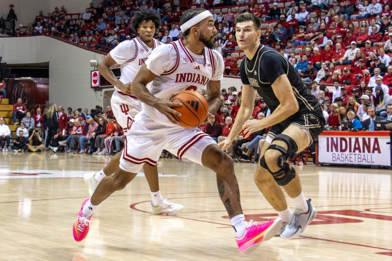 IU Basketball Takes on Louisville in High-Stakes Matchup