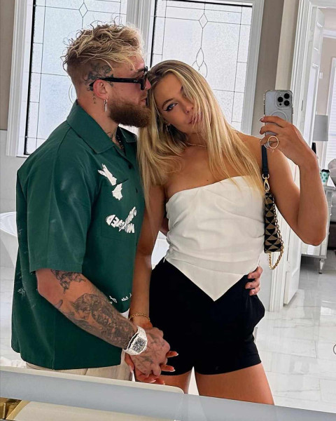 Jake Paul's Fiancée: Meet Jutta Leerdam, the Speed Skating Champion