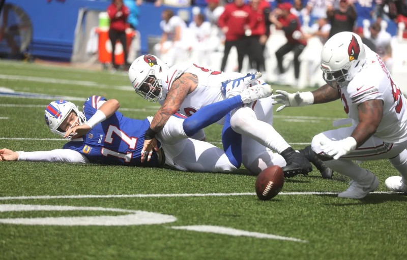 Josh Allen Injury Update: Bills QB Suffers Foot Injury Against Browns