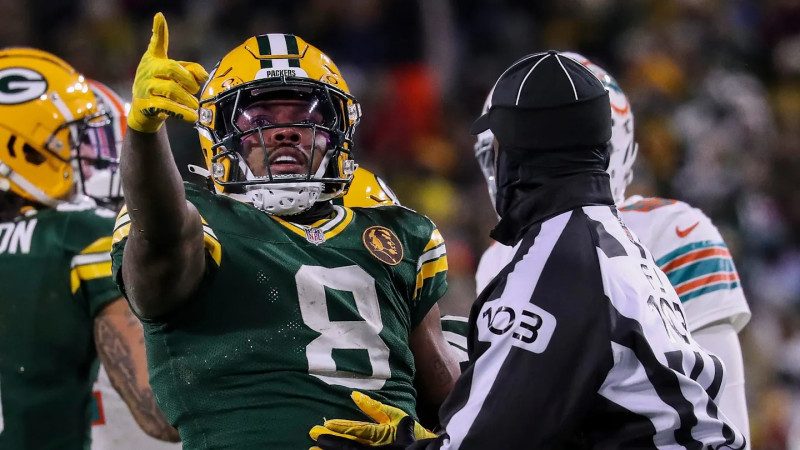 Josh Jacobs: Injury Status and Game Day Predictions for the Packers