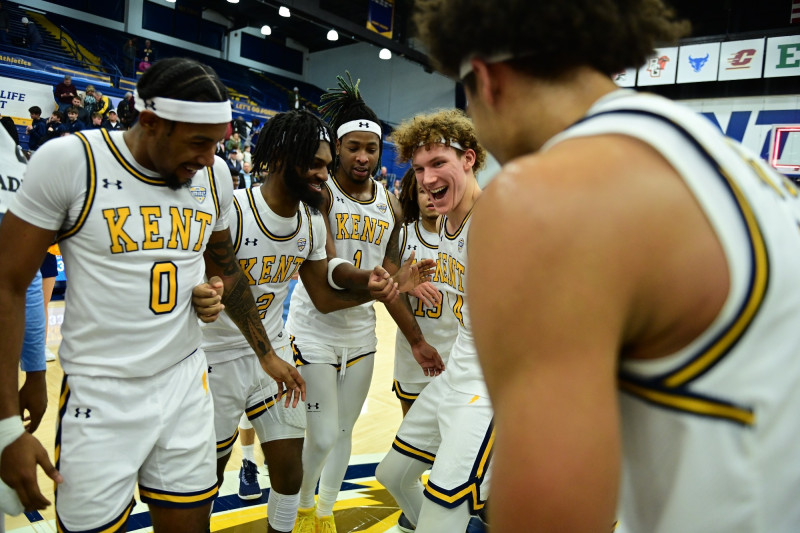 Kent State Golden Flashes Face Off Against Purdue Boilermakers: A Thrilling Showdown