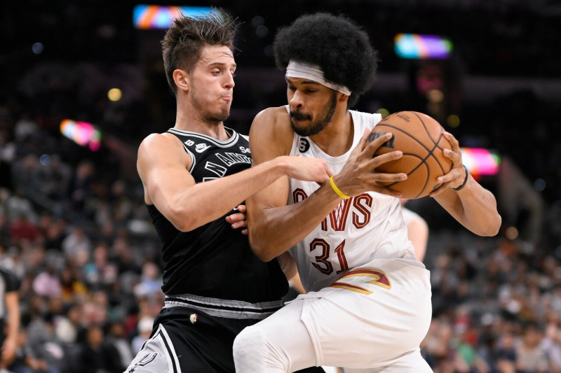 Cavaliers vs. Spurs: A Clash of Titans in the NBA