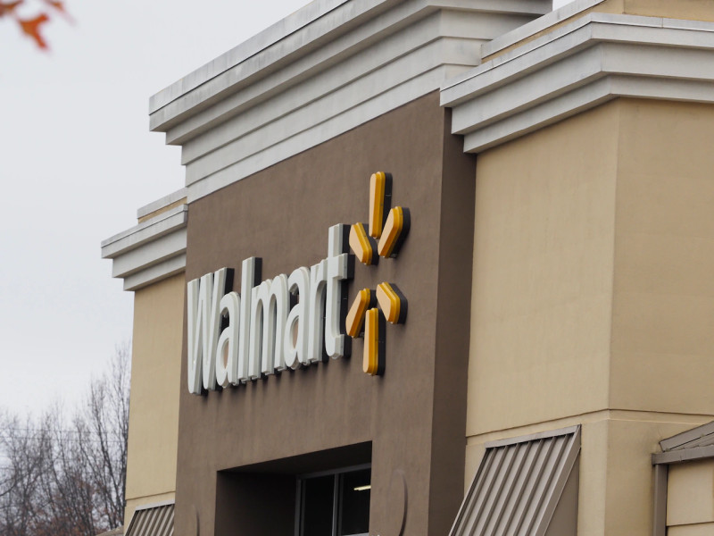 Walmart Christmas Eve 2025 Hours: Your Guide to Last-Minute Shopping