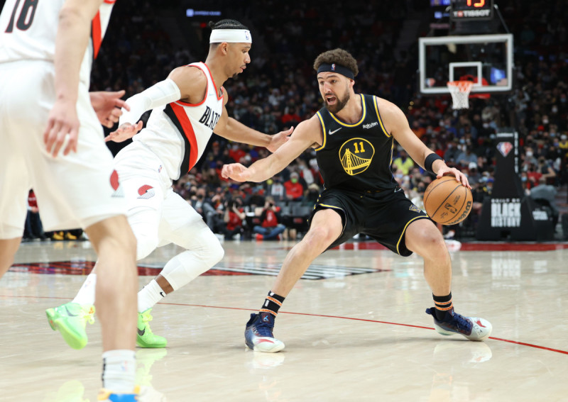 Warriors vs. Trail Blazers: A Thrilling Showdown