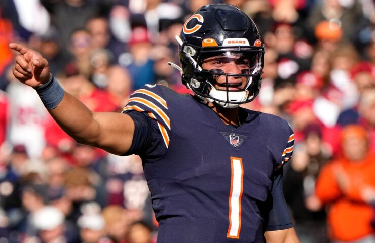 What Time Is the Bears Game Today: Packers vs. Bears Showdown